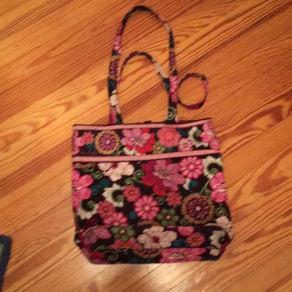 EUC Vera Bradley tote bag